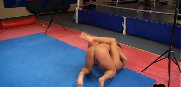  Melanie Memphis vs. Miki - nude erotic mixed wrestling w blowjob